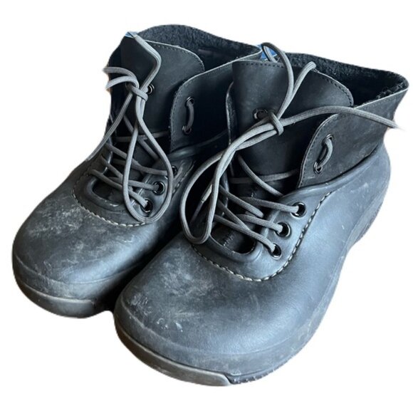 Crocs Suede Upper Lace Up Booties Womens Size 7 Mens Size 5 - Picture 1 of 6